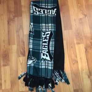 Eagles fleece scarf